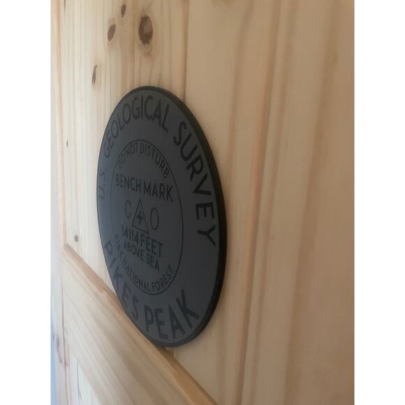 Pikes Peak Benchmark US Geological Survey Sign - Picture 2 of 2